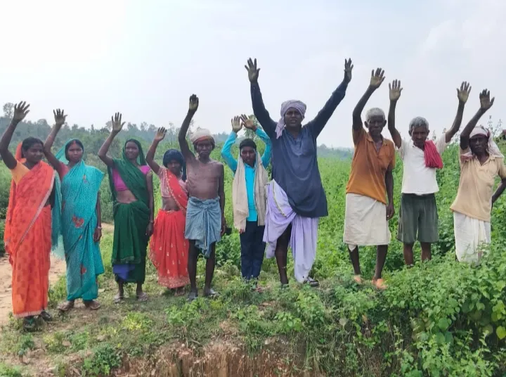 कुड़वा में पानी संकट पर ग्रामीणों का जोरदार प्रदर्शन, हर घर नल योजना धरातल पर फेल