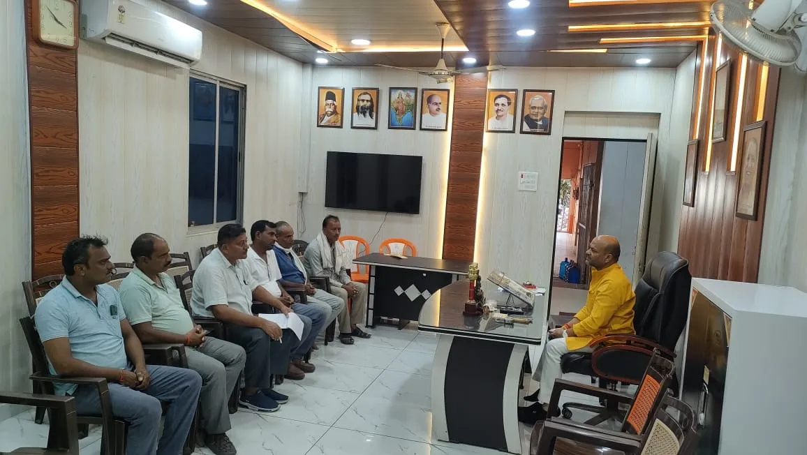 पडरौना नगरपालिका में प्रकाश पर्व, छठ महापर्व दृष्टिगत तैयारी बैठक