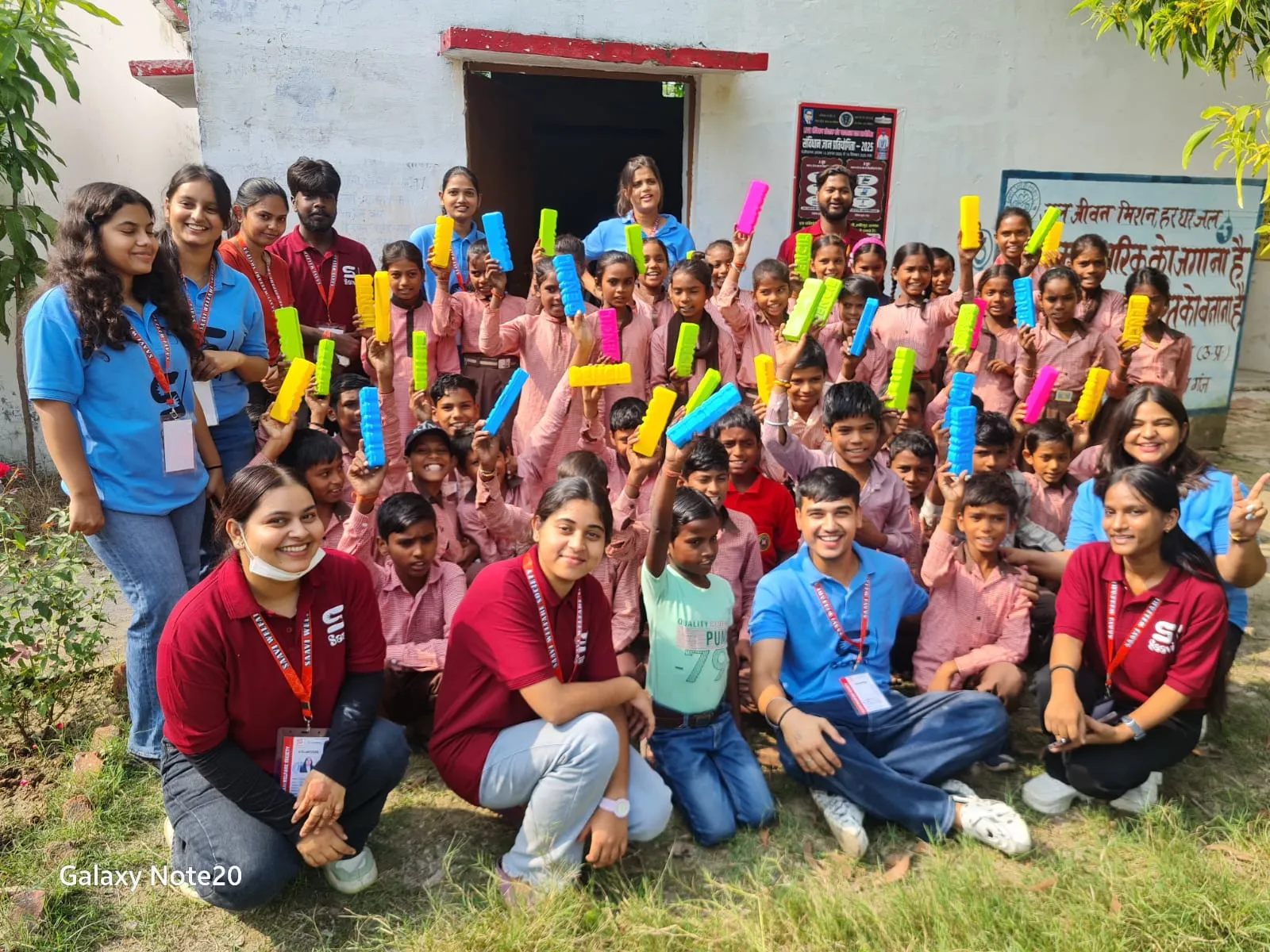 सावी वेलफेयर सोसाइटी ने “नन्हे सितारे उत्सव” में बच्चों के चेहरों पर खिलाई मुस्कान