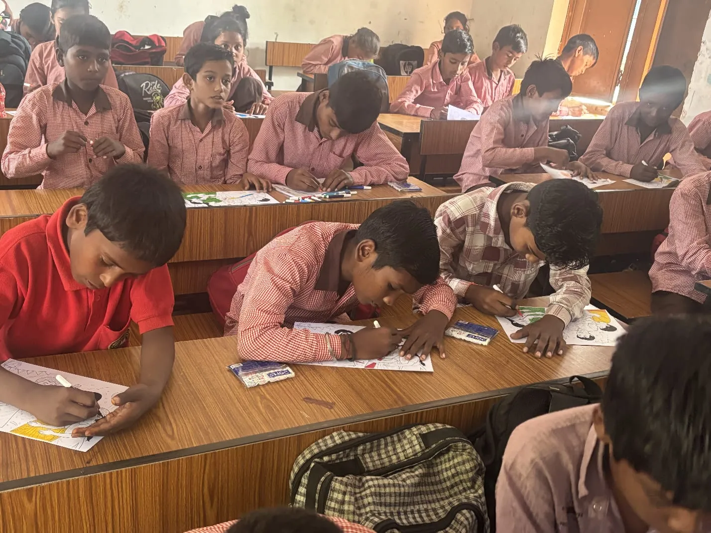 सावी वेलफेयर सोसाइटी ने “नन्हे सितारे उत्सव” में बच्चों के चेहरों पर खिलाई मुस्कान