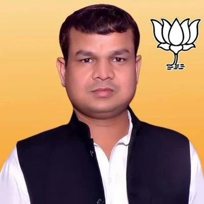 क्षेत्र के सर्वांगीण विकास को समर्पित विधायक सुरेश पासी 