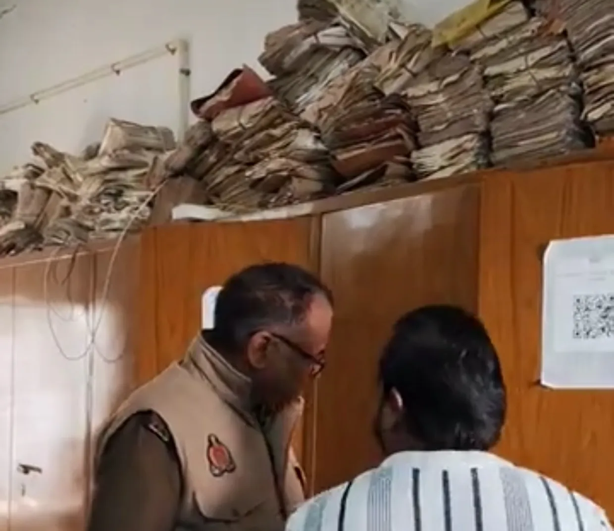 कानपुर के कालेज में एक लाख की चोरी 