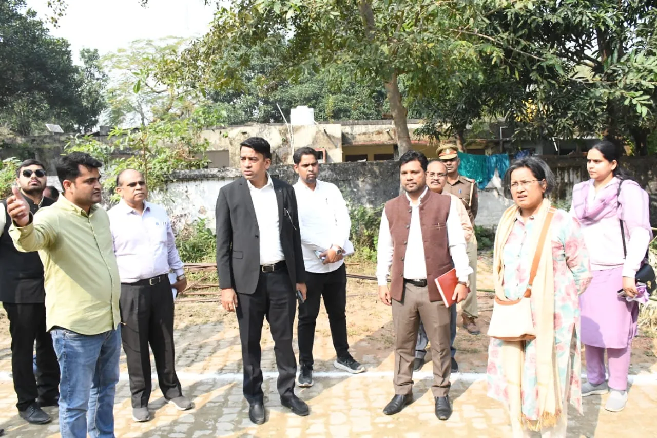 कस्तूरबा गांधी आवासीय बालिका विद्यालय का केंद्रीय प्रभारी अधिकारी नीति आयोग ने किया निरीक्षण