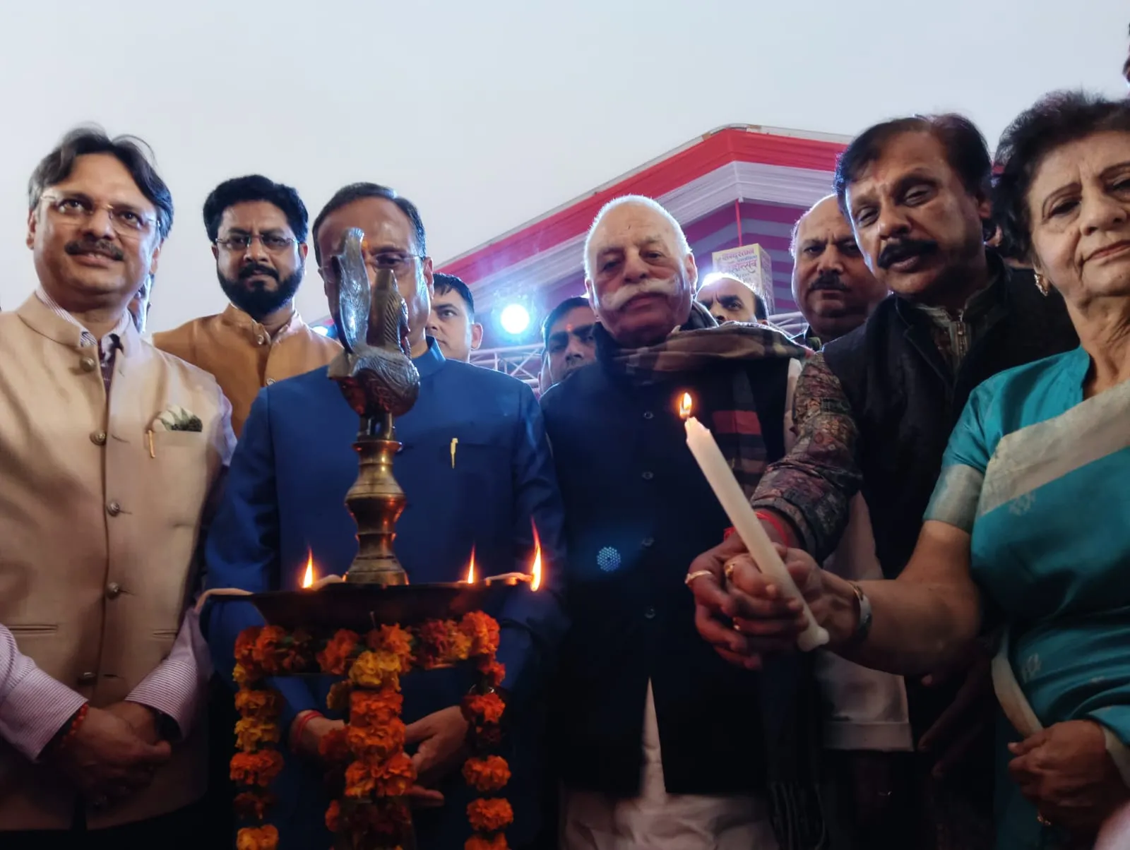 हिंदुस्तान हस्तशिल्प महोत्सव-2025 का गंगा आरती के साथ शुभारंभ।