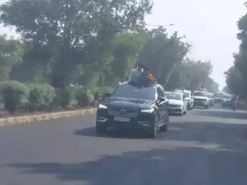 ezgif-19755007f17e7fa6_1762667567-1