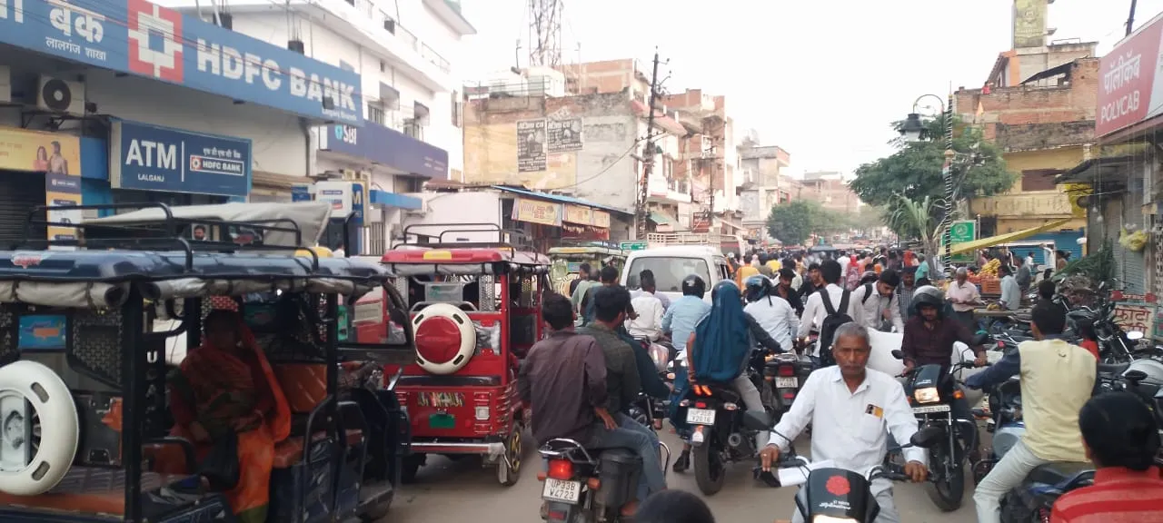 Raebareli Breaking मेन बाजार में भीषण जाम, घंटों फंसे रहे वाहन और मुसाफिर