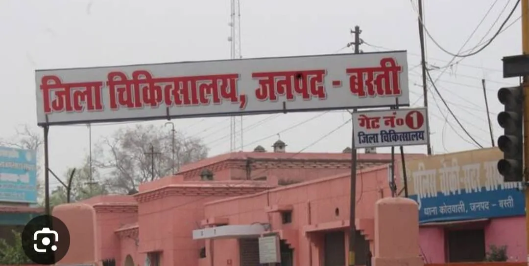 बीमार समाज का इलाज केवल दवा नहीं,व्यवस्था की ईमानदारी से होता जो स्वास्थ्य विभाग में नहीं है