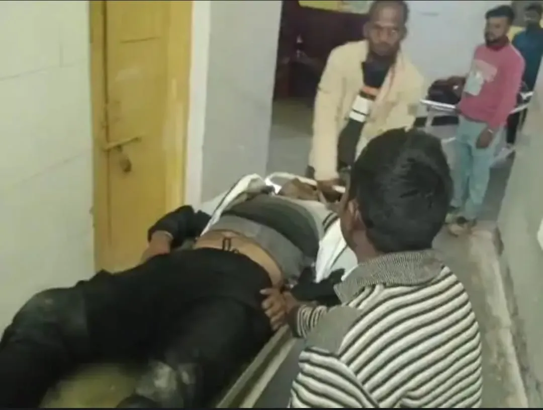 बस स्टॉप पर हुई व्यक्ति की संदिग्ध परिस्थितियों में मौत, साथियों के साथ जा रहे थे दिल्ली 