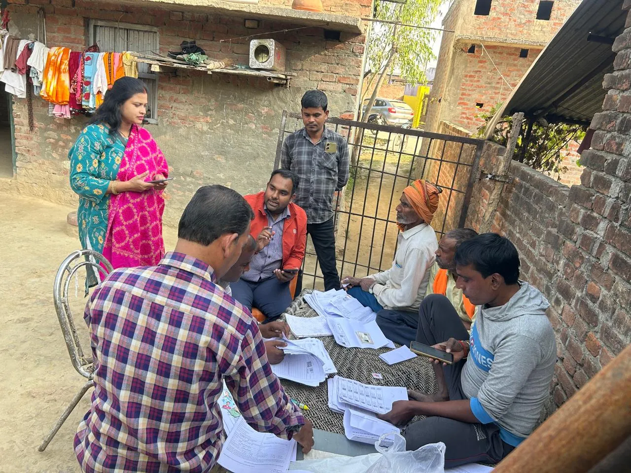 विकासखंड तुलसीपुर में एस.ए.आर. प्रगति 75% पर पहुँची