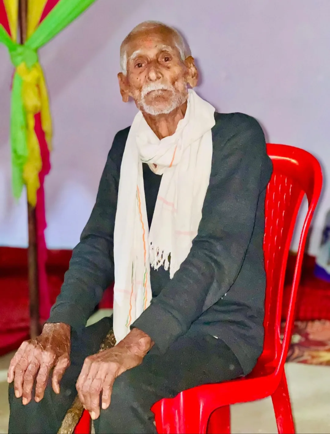 पूर्व पायलेट रामकृष्ण तिवारी ने ली अंतिम सांस भारी जनसमूह ने दी बिदाई 