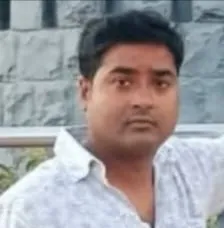 बिजली सजावट के दौरान बड़ा हादसा: हाईटेंशन लाइन की चपेट में आए युवक की मौत, परिवार में कोहराम