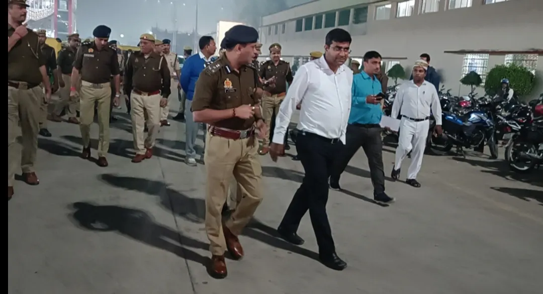 दिल्ली धमाके के बाद गोरखपुर में हाई अलर्ट: रेलवे स्टेशन व बस अड्डों पर कड़ी सुरक्षा, हर गतिविधि पर पैनी नजर