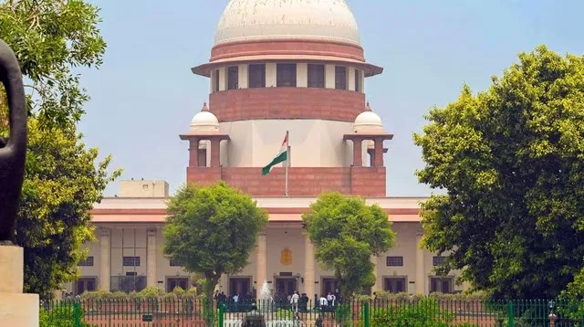 जांच में अनिश्चित देरी स्वीकार नहीं, चार्जशीट में बहुत ज़्यादा विलंब कार्रवाई रद्द करने का आधार: सुप्रीम कोर्ट