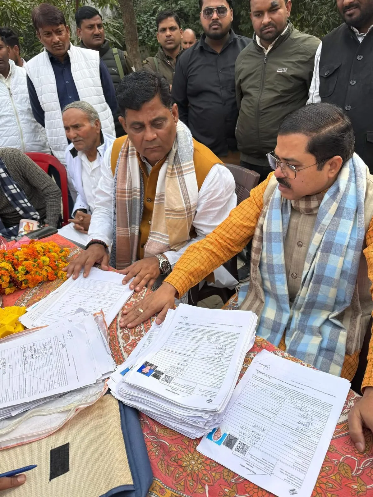 जिला भाजपा कार्यालय गौरीगंज में विशेष गहन पुनरीक्षण अभियान  की समीक्षा बैठक सम्पन्न