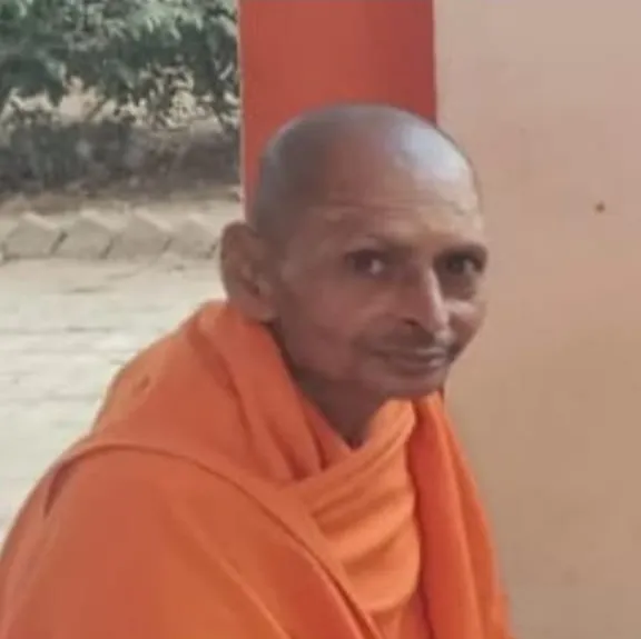 एसआईआर फ़ार्म भरने के लिए 980 किमी का सफर किया