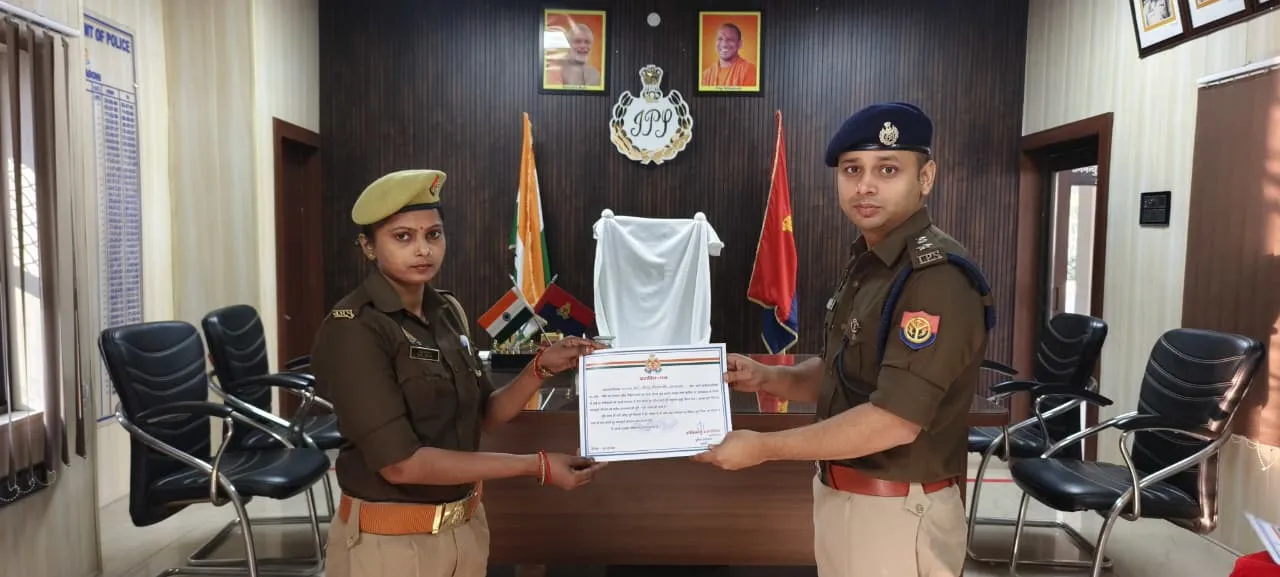 एसपी अभिमन्यु मांगलिक ने शुक्रवार परेड की सलामी ली, 41 पुलिसकर्मी सम्मानित