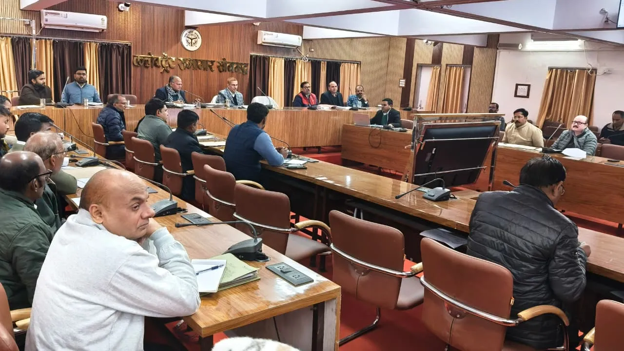 अवैध खनन, अवैध परिवहन पर प्रभावी नियंत्रण लगाने हेतु की जाये प्रभावी कार्यवाही-जिलाधिकारी