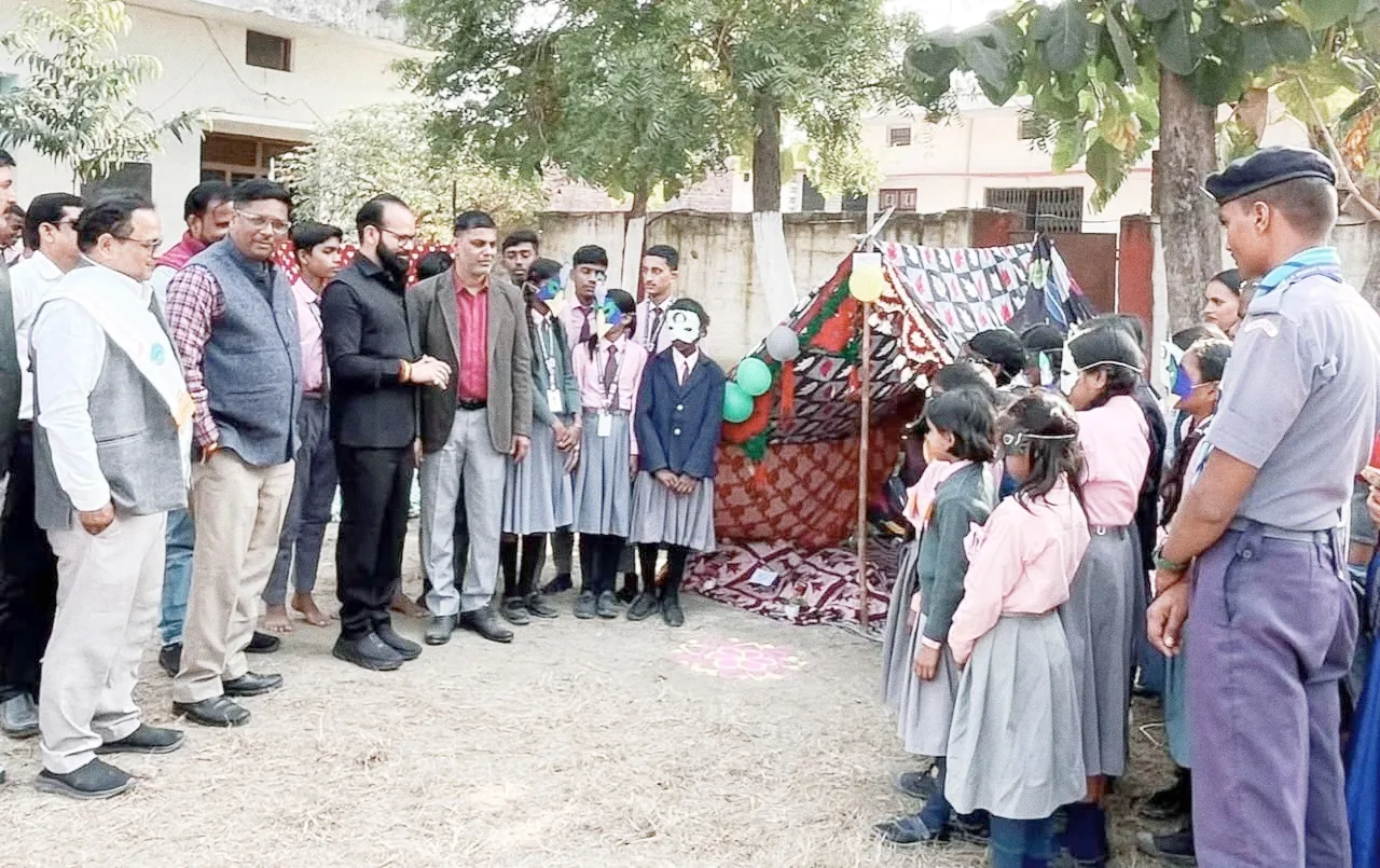 पडरौना : शिक्षा के क्षेत्र में प्रेरणा श्रोत रहे पं रवींद्रनाथ मिश्र