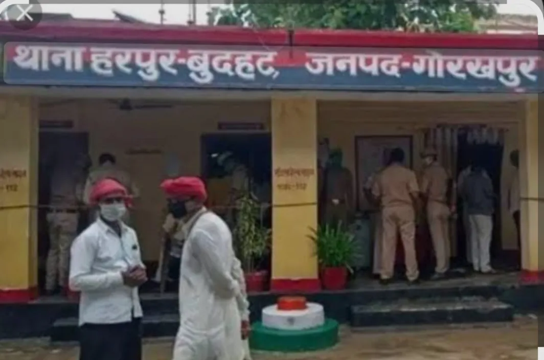 मतदाता सूची फाड़ने वाले दो सगे भाइयों पर मुकदमा दर्ज, पुनरीक्षण कार्य में बाधा डालने का आरोप