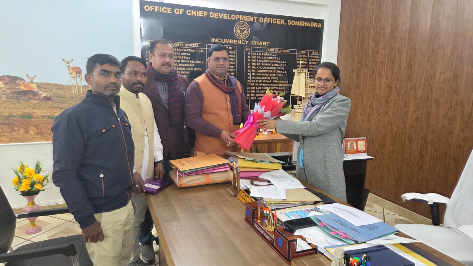 शिक्षक संगठन ने प्रशासनिक अधिकारियों को दी नववर्ष की शुभकामनाएं