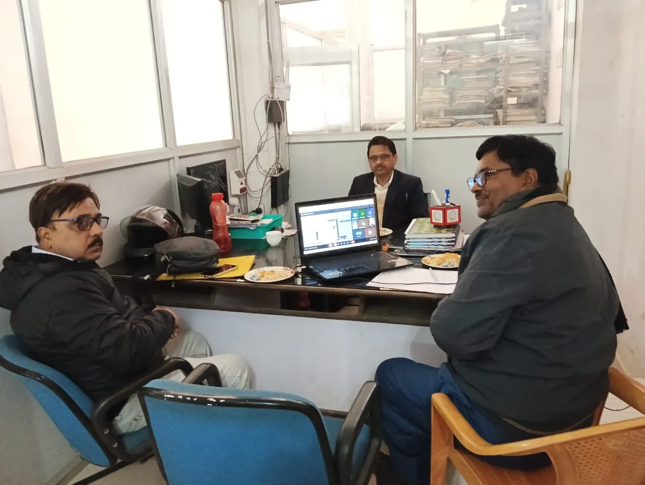 जिला सहकारी बैंक मे कंप्यूटराइजेशन की समीक्षा बैठक संपन्न