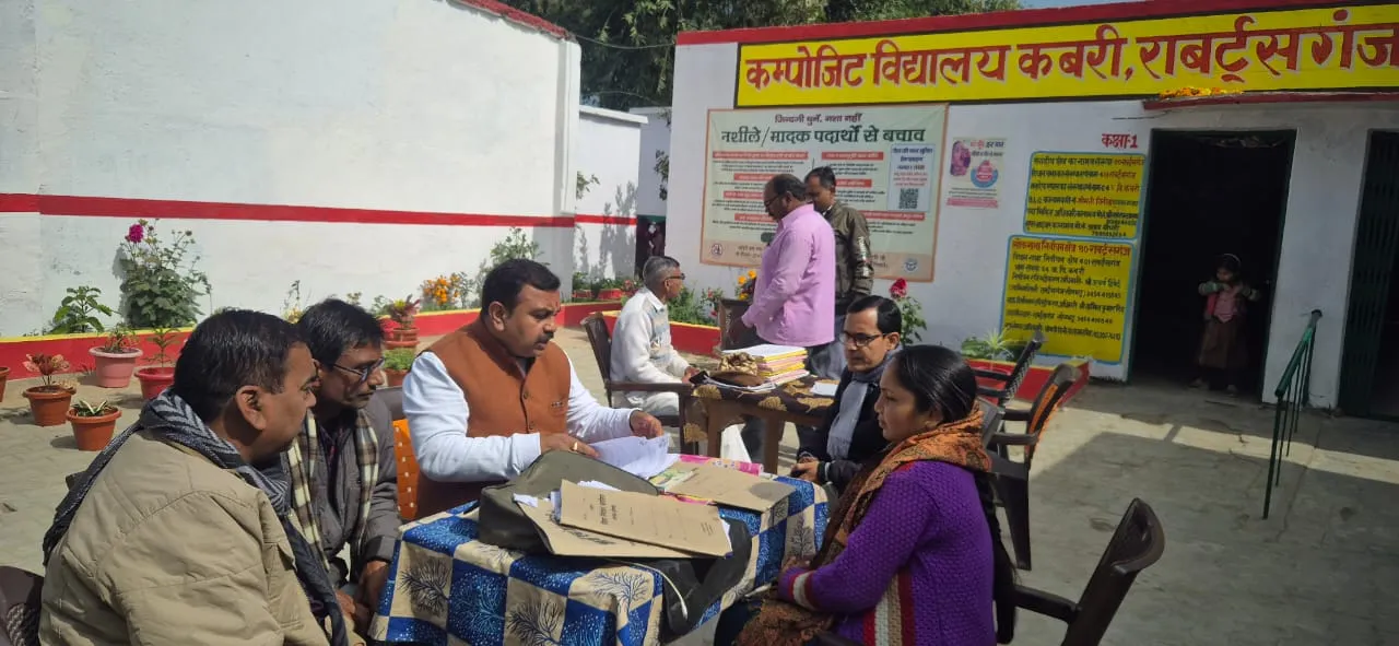 लोकतंत्र का सबसे बड़ा उपहार है मतदाता बनना: डॉक्टर धर्मवीर तिवारी