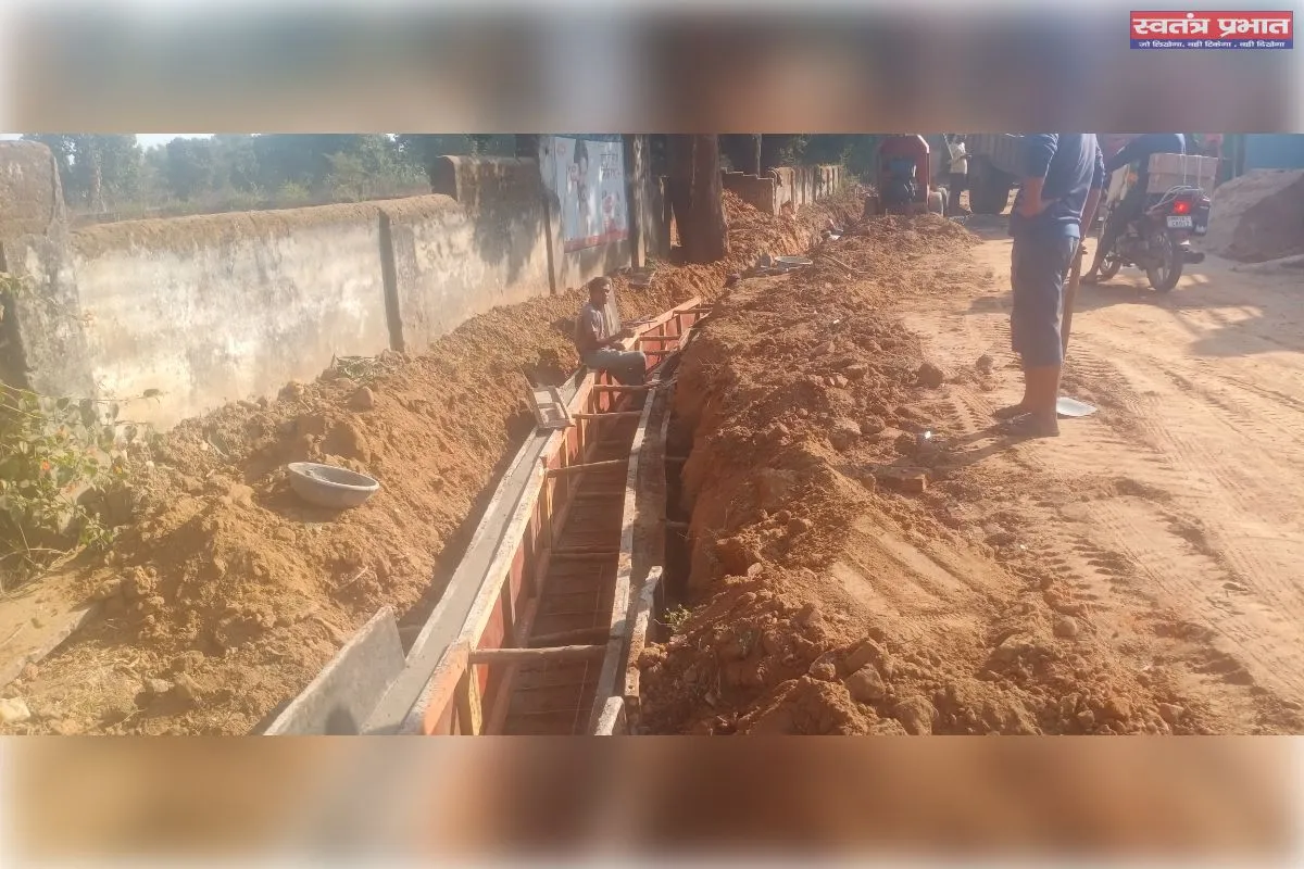 भ्रष्टाचार के आगे दबे एसडीओ और इंजीनियर ने साधी चुप्पी