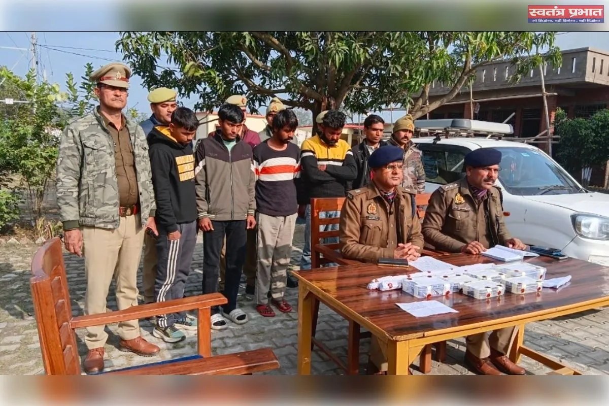 हैदराबाद थाना क्षेत्र मे हुई 2.50 लाख की लूट का सफल अनावरण