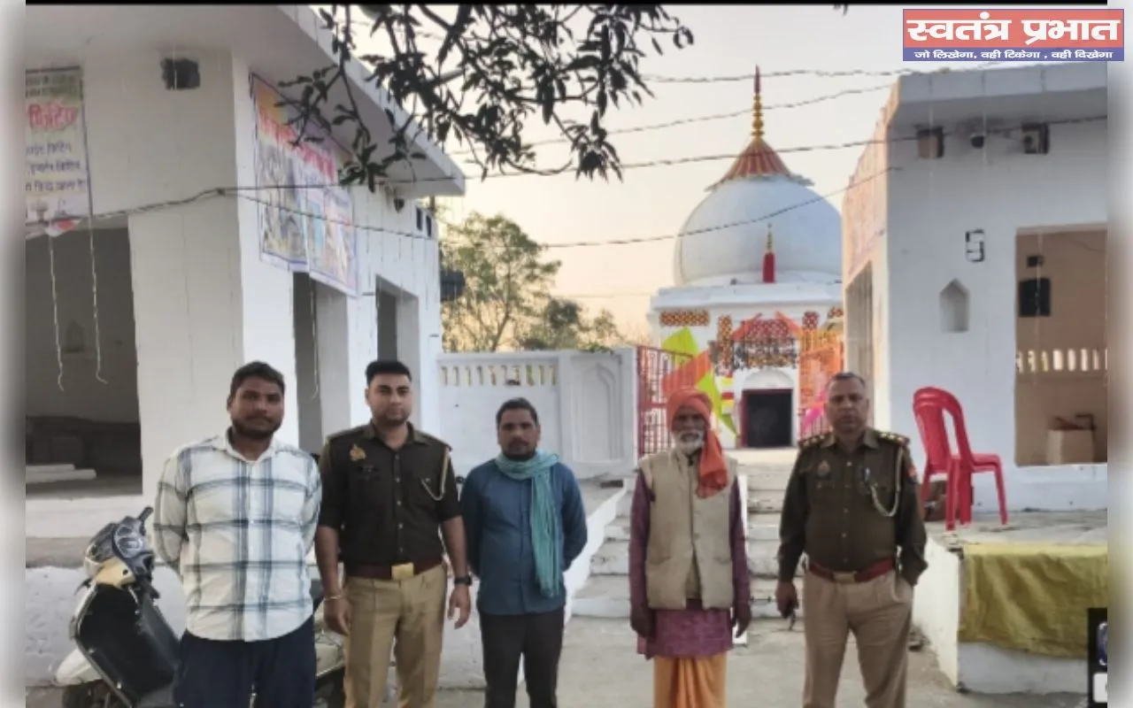 महाशिवरात्रि मेले में जल अभिषेक को लेकर प्रभारी निरीक्षक ने मंदिर परिसर का निरीक्षण किया 