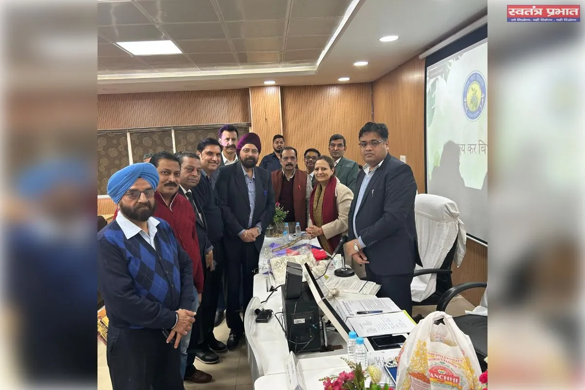 व्यापारियों की बड़ी आवाज: फेम ने प्रमुख सचिव से मिलकर सचल दल व्यवस्था समाप्त करने की उठाई मांग