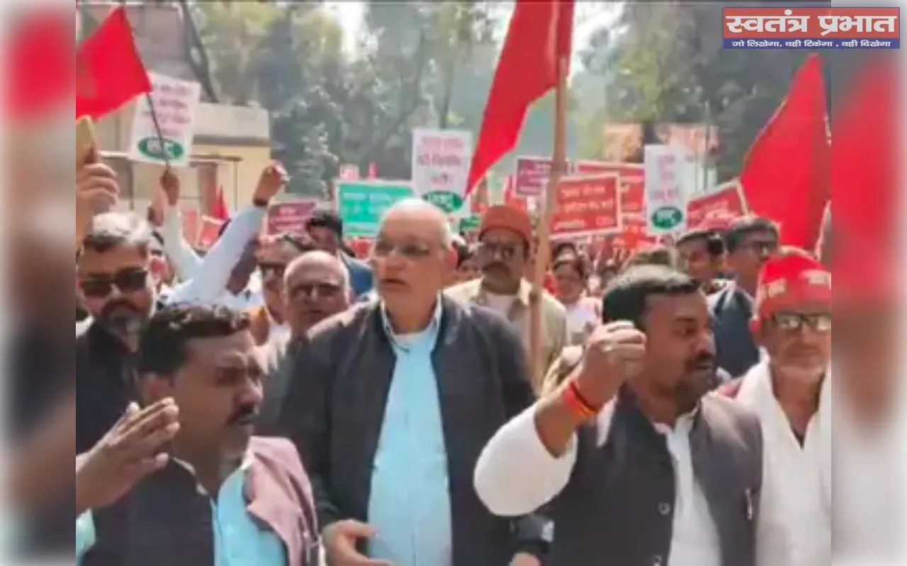 चार श्रम संहिताओं के विरोध में बलिया में गरजा मजदूर वर्ग