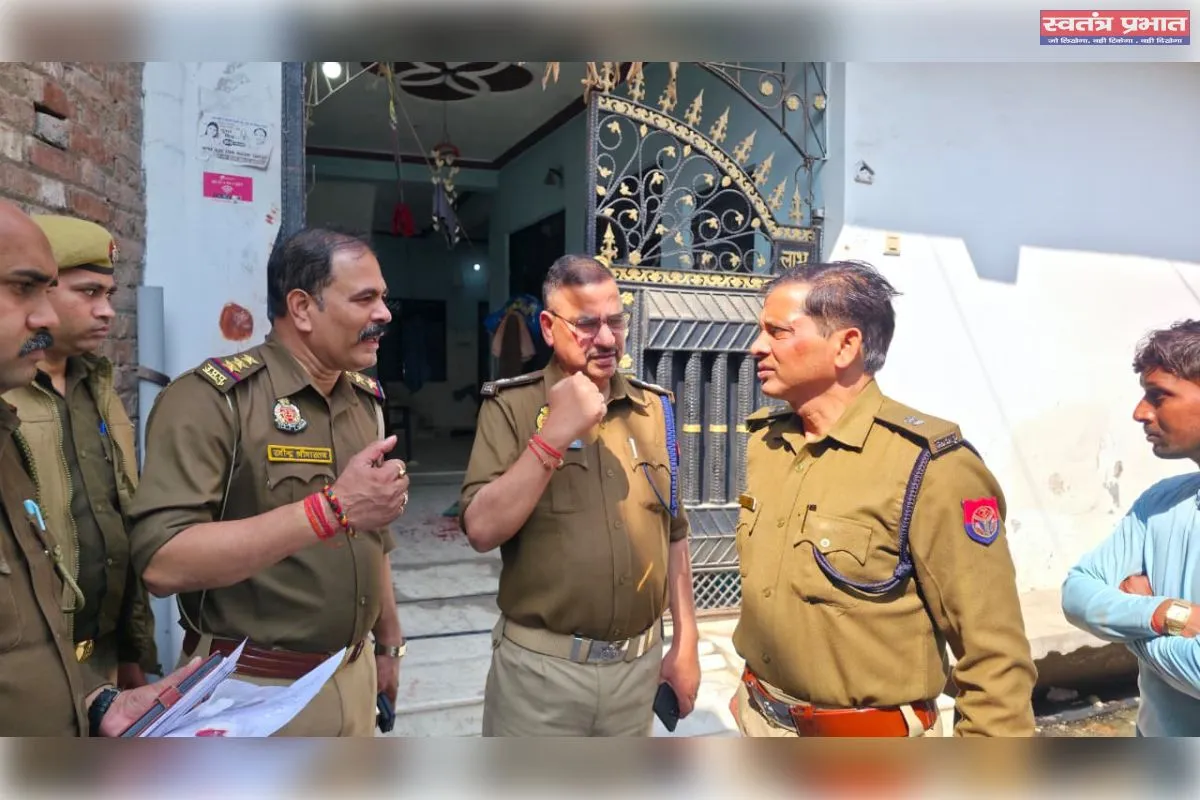 कानपुर में सब्बल व ईंट से कुचल कर पति ने की पत्नी की हत्या, गिरफ्तार 