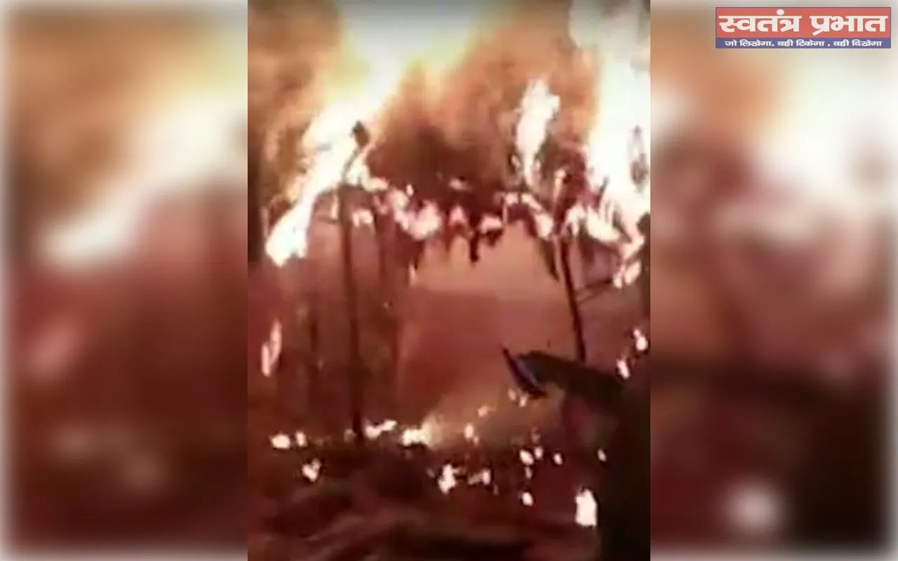 सजेती क्षेत्र में ट्रैक्टर निकालने पर बवाल, दलित का घर फूंका