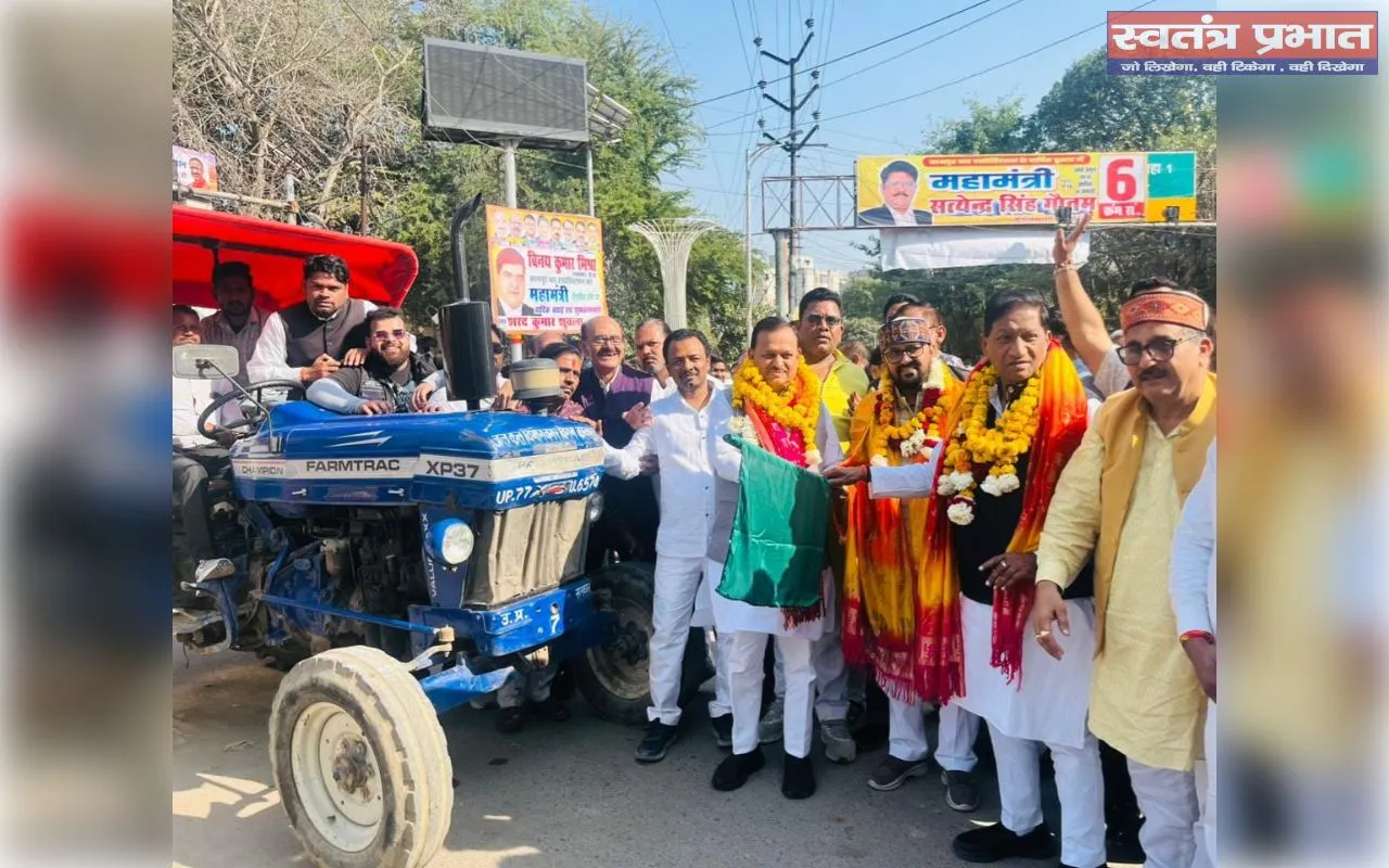 पेयजल टैंकर व यात्री प्रतीक्षालय कानपुर की जनता को समर्पित किया 