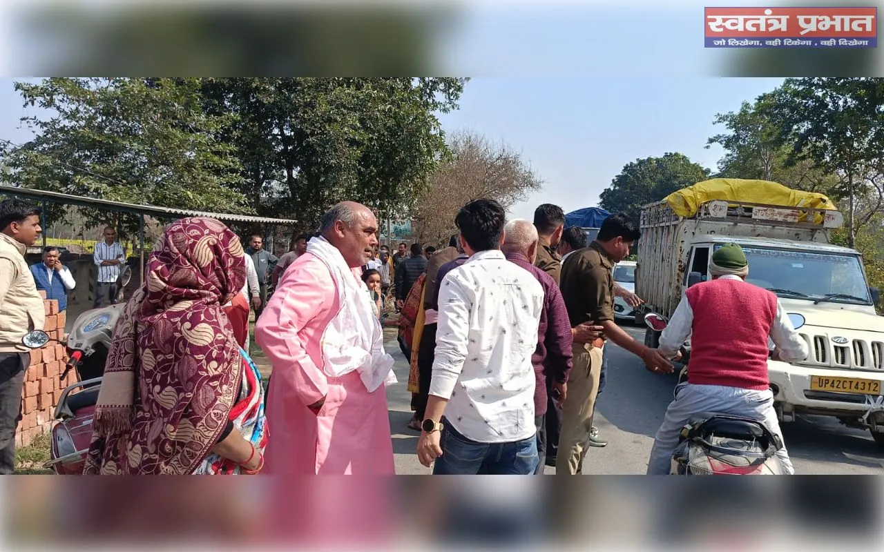 अनियंत्रित मोटरसाइकिल सवार नाले में गिरा, दर्दनाक मौत