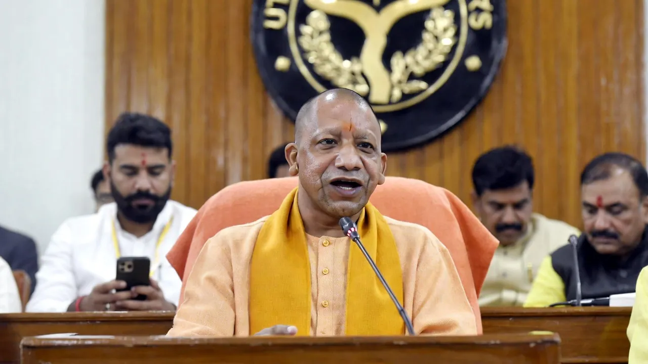 यूपी सरकार आंगनबाड़ी और आशा वर्करों का मानदेय बढ़ाएगी