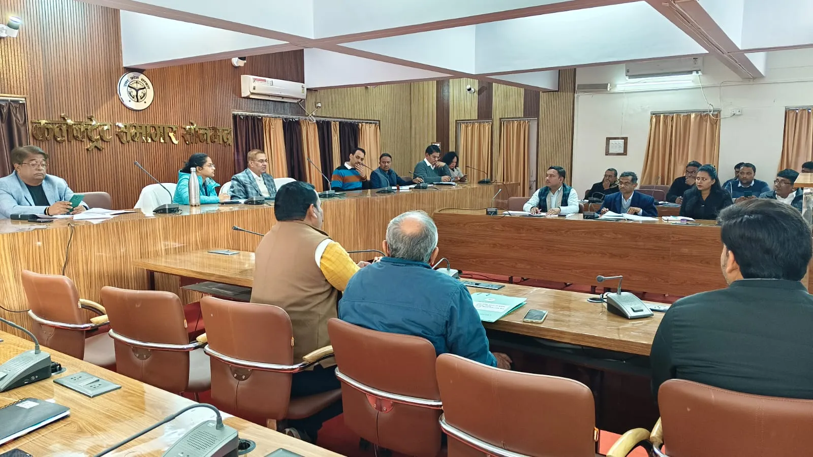 सी.एम. डैशबोर्ड के माध्यम से विकास कार्यों की समीक्षा बैठक संपन्न