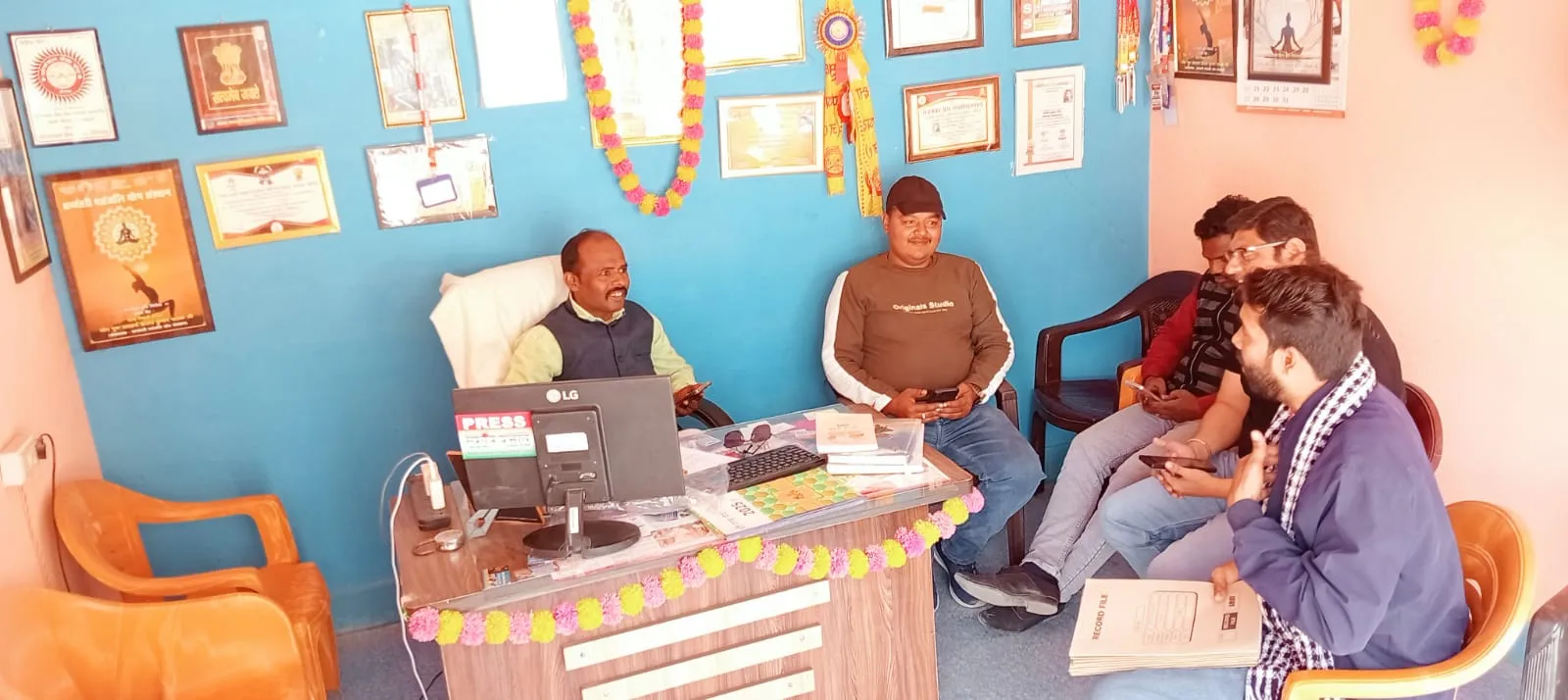 राष्ट्रीय पत्रकार सुरक्षा परिषद की बैठक में गूंजी एकता की आवाज, जनहित के लिए संघर्ष का लिया संकल्प