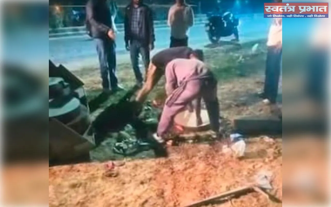 दिल्ली के रोहिणी में खुले नाले में गिरने से युवक की दर्दनाक मौत