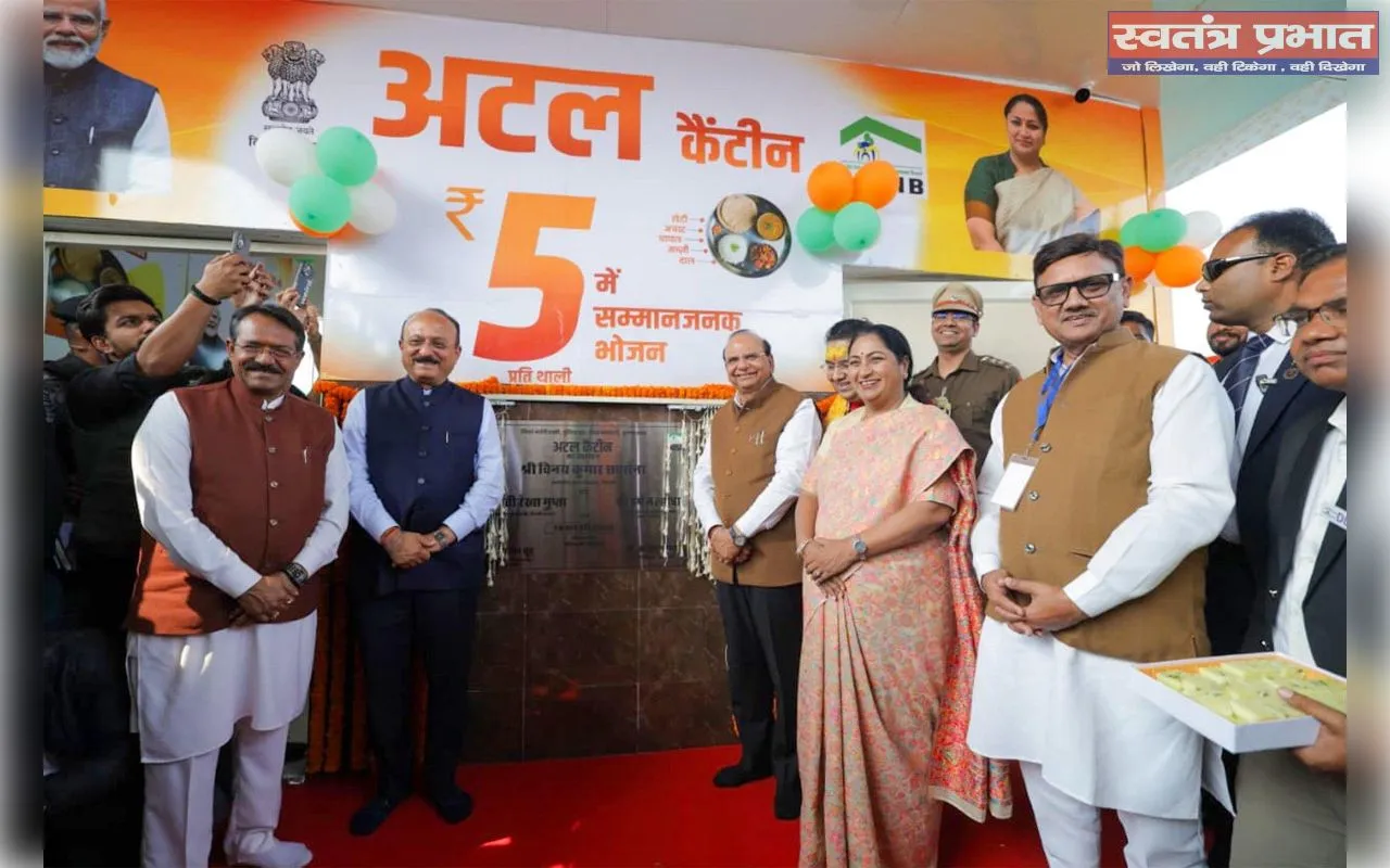 25 और अटल कैंटीन प्रारम्भ, अब दिल्ली में कुल 71 अटल कैंटीन बन रहीं गरीब को भोजन का सहारा:वीरेन्द्र सचदेवा
