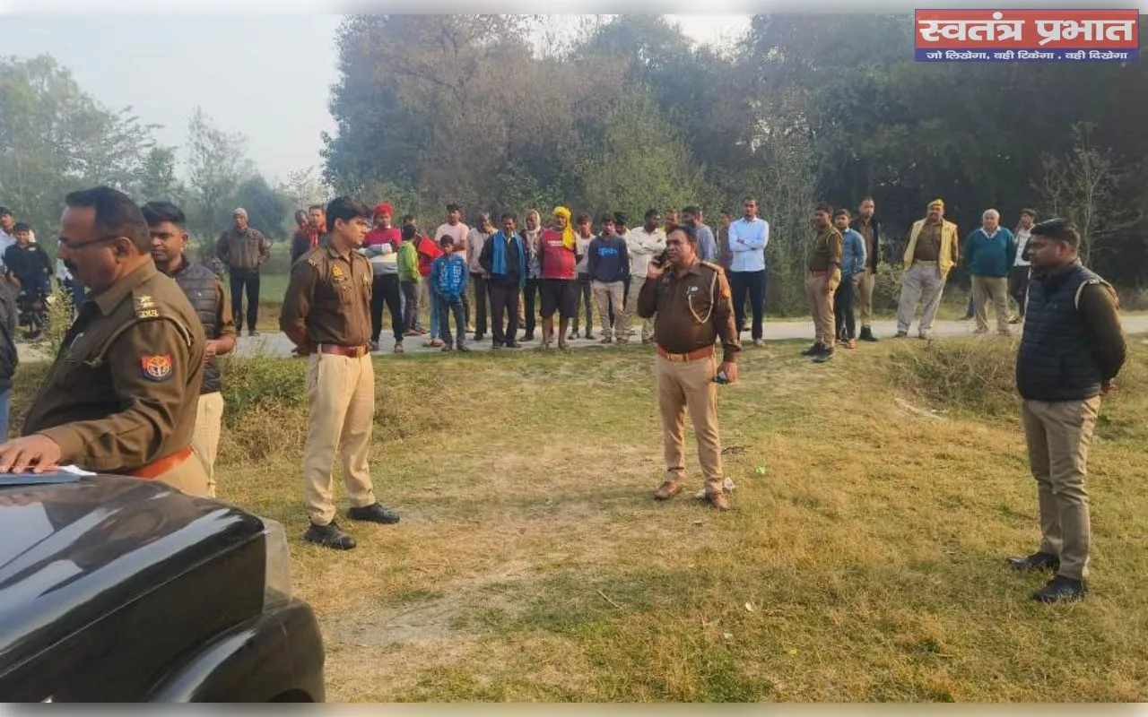 रूधौली मे पेड़ से लटकी मिली 21 साल के युवक की लाश