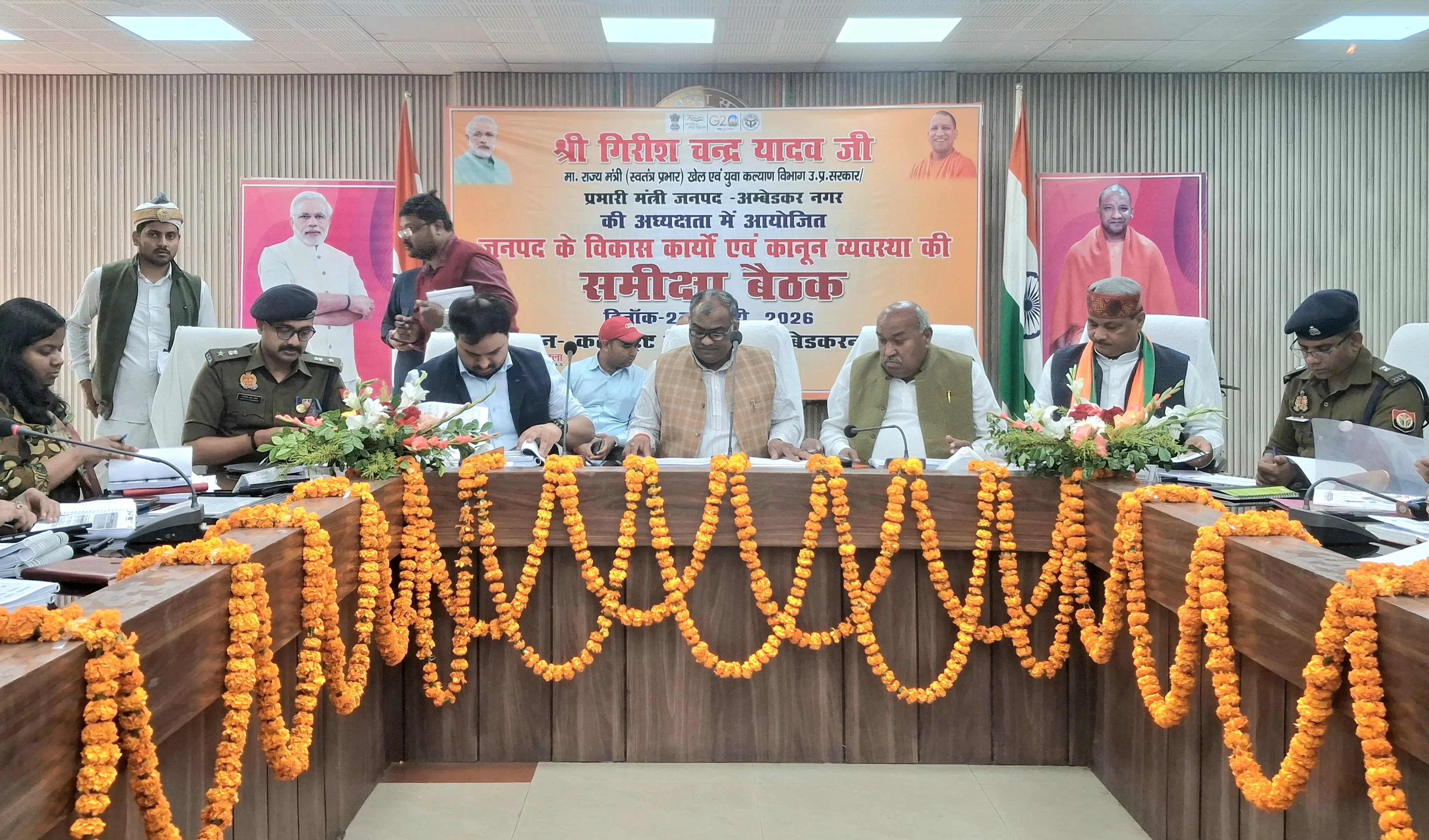 निर्माण परियोजनाएं तय समय में पूर्ण हों, विलंब पर पेनल्टी अनिवार्य– प्रभारी मंत्री