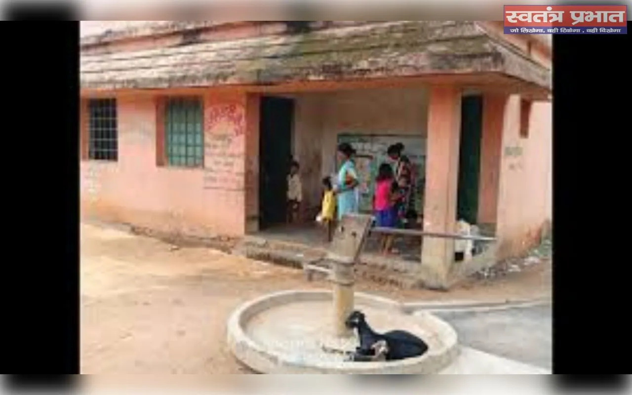 मौसम में बदलाव के संकेत से गहराने लगी है विभिन्न ग्रामीण इलाकों में पेय जल की समस्या