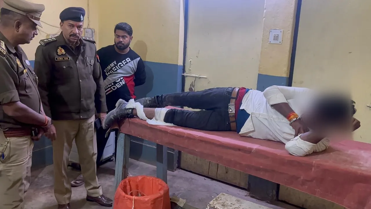 दुद्धी पुलिस  को मिली बड़ी कामयाबी, पशु तस्करी/गैंगस्टर एक्ट में वांछित इनामिया अभियुक्त पुलिस मुठभेड़ में घायल