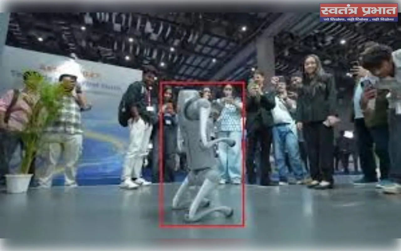 AI समिट: मोदी सरकार की पिटवाई भद्द! भारत में बना बताकर दिखाया चीनी रोबोट, विवाद के बाद गलगोटिया यूनिवर्सिटी पर एक्शन