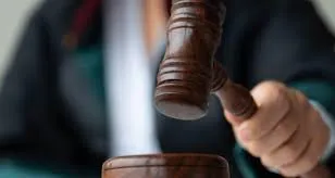 लोकसभा में खुलासा: 10 साल में जजों के खिलाफ 8,360 शिकायतें, कार्रवाई पर चुप्पी