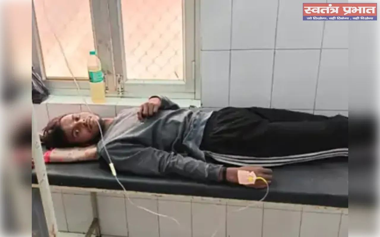 बैरिया में प्रेम प्रसंग बना खूनी बवाल: युवती के घर पहुंचे युवक को परिजनों ने बेरहमी से पीटा, हालत गंभीर