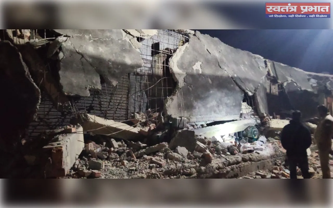 बर्डपुर मंडी का बरामदा गिरकर ध्वस्त