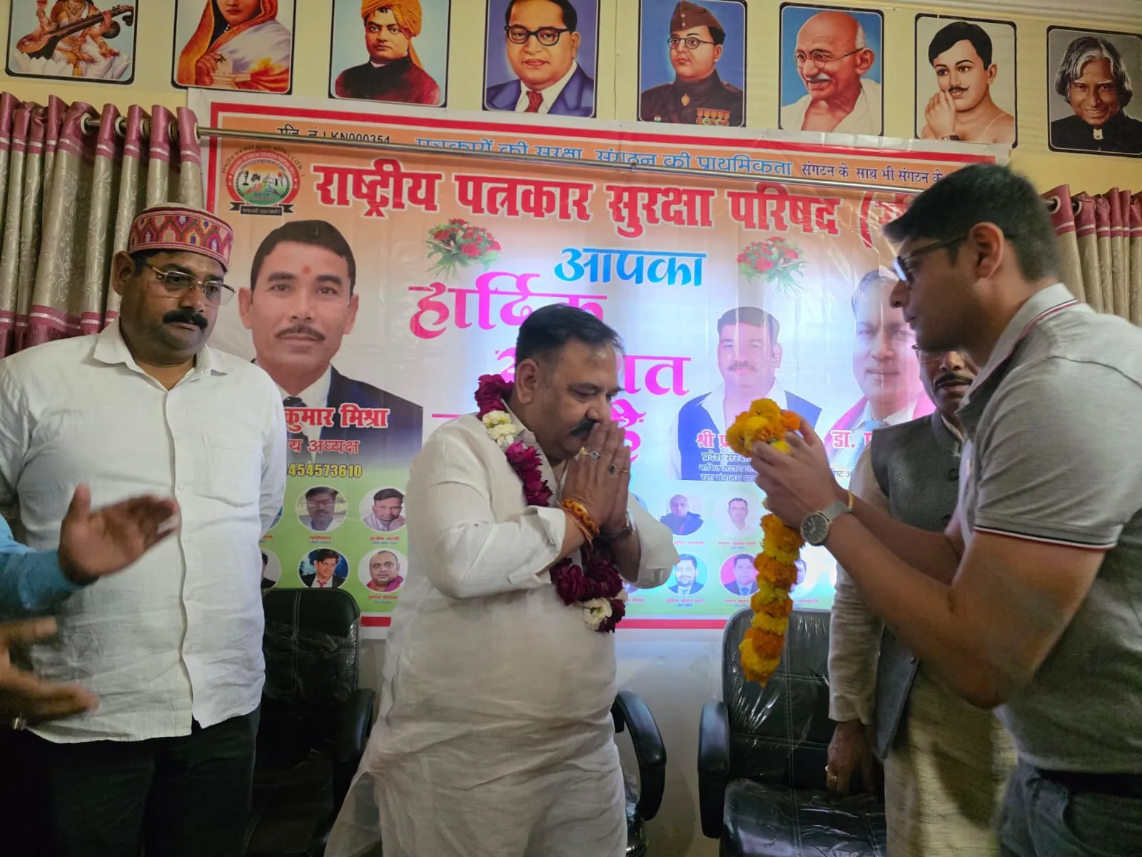 67bea41f595e4dfab1d0f6f798a97746(1)