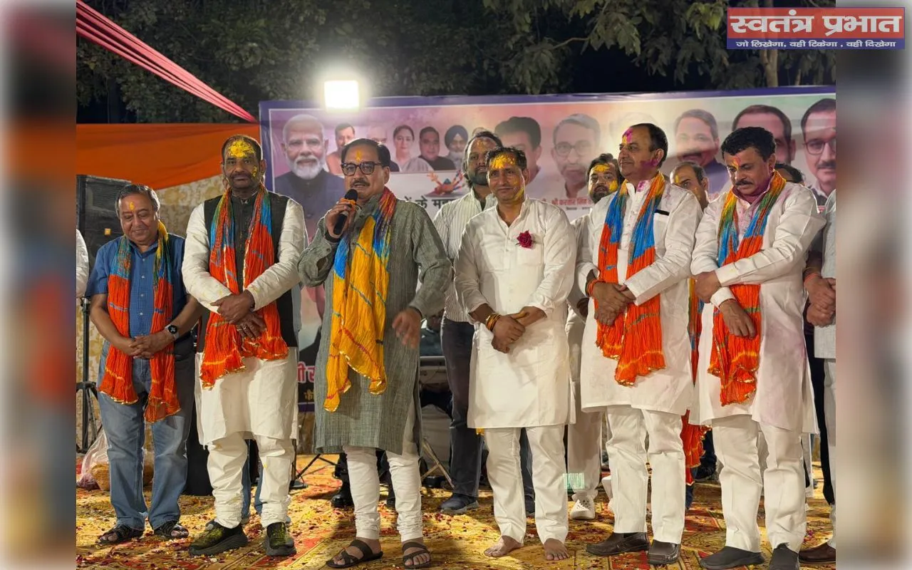 निगम पार्षद जगमोहन महलावत के सौजन्य से भव्य होली मिलन समारोह कार्यक्रम